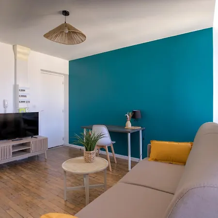 La Girelle -4 Pers- Balcon- Parking Gratuit *