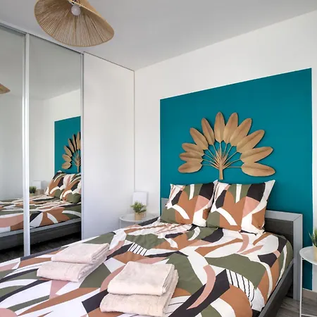 La Girelle -4 Pers- Balcon- Parking Gratuit * Bourg-en-Bresse