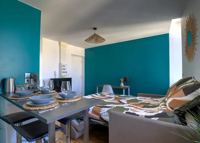 La Girelle -4 Pers- Balcon- Parking Gratuit Bourg-en-Bresse